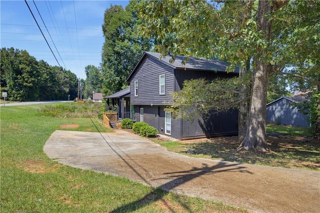 3328 Clevemont Way, Ellenwood, GA 30294
