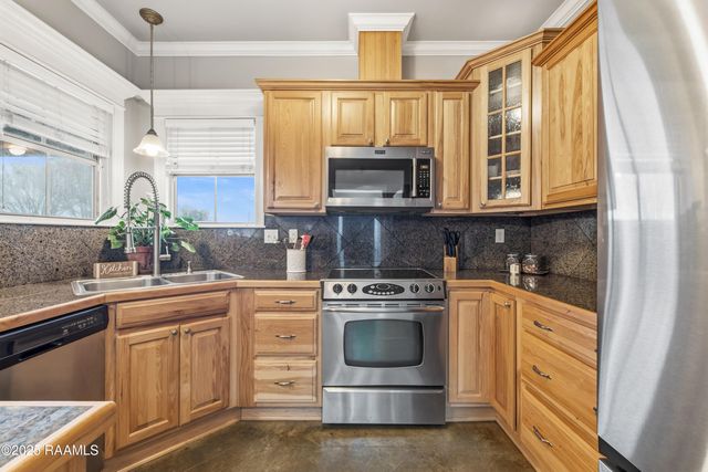 803 Copper Meadow Boulevard, Youngsville, LA 70592