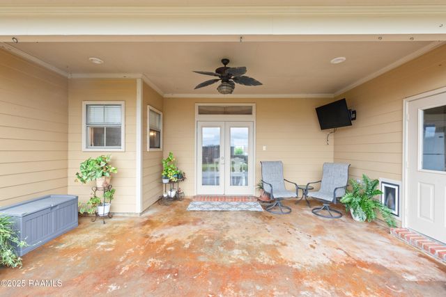 803 Copper Meadow Boulevard, Youngsville, LA 70592