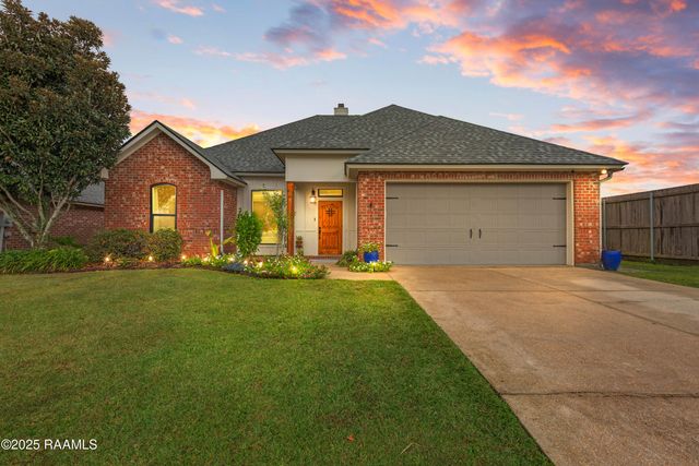 803 Copper Meadow Boulevard, Youngsville, LA 70592