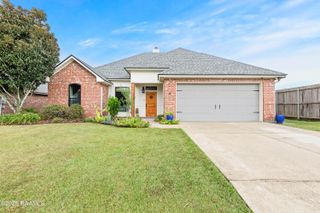803 Copper Meadow Boulevard, Youngsville, LA 70592