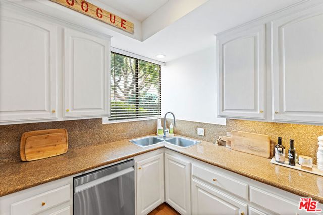 12115 San Vicente Boulevard 111, Los Angeles, CA 90049