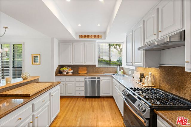 12115 San Vicente Boulevard 111, Los Angeles, CA 90049
