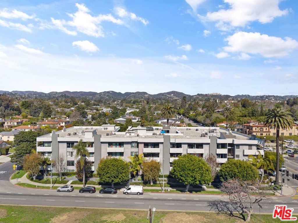 12115 San Vicente Boulevard 111, Los Angeles, CA 90049