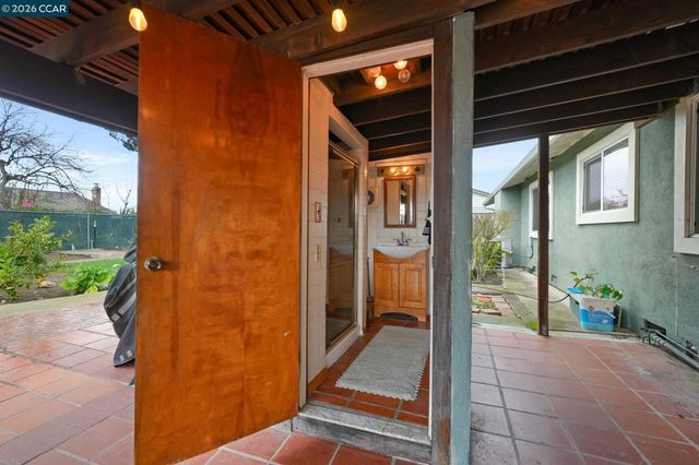 1833 1833 Helena Dr, Concord, CA 94521