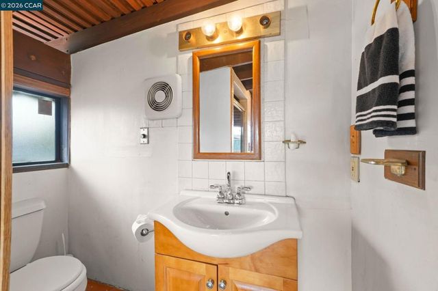 1833 1833 Helena Dr, Concord, CA 94521