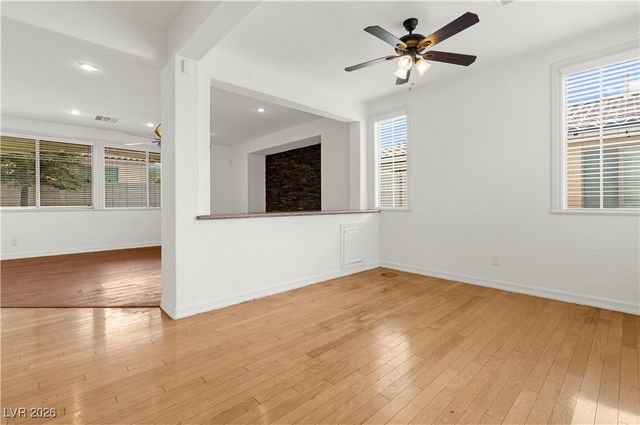 5526 Spruce Hill Court, Las Vegas, NV 89148