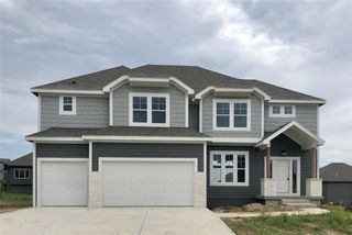 19849 W 114th Place, Olathe, KS 66061