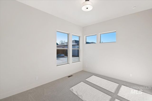 11198 W Tara Iti Ln, Kuna, ID 83634