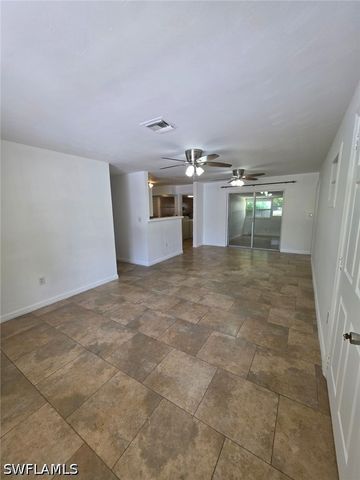 2103 Unity AVE, Fort Myers, FL 33901