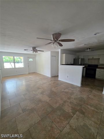 2103 Unity AVE, Fort Myers, FL 33901