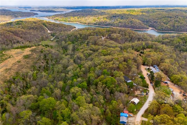 13712 Kistler Road, Rogers, AR 72756