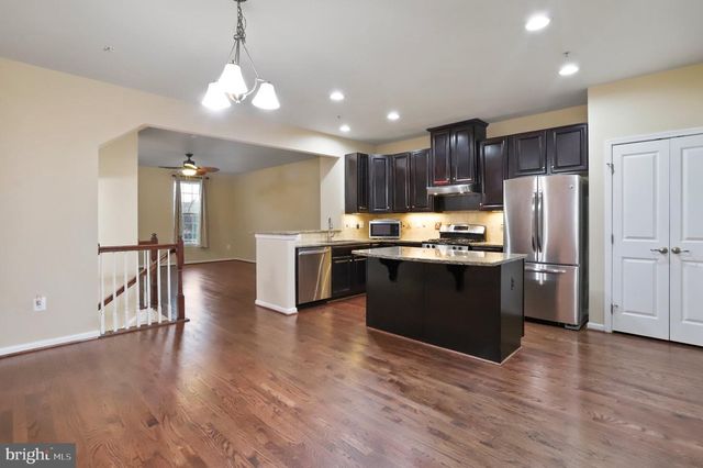 8079 LOCUST MILL ST, Ellicott City, MD 21043