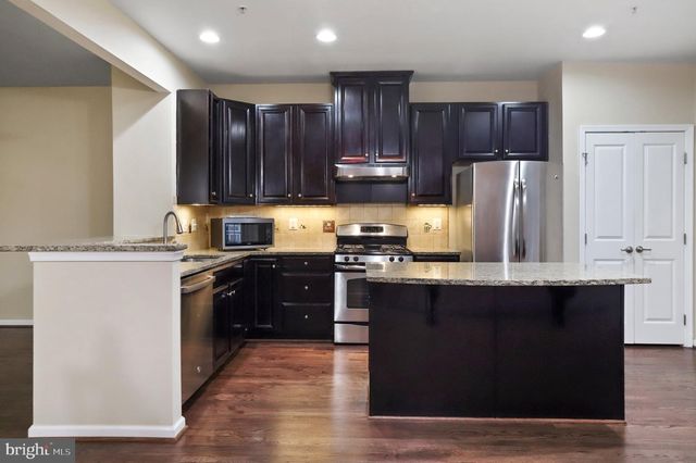 8079 LOCUST MILL ST, Ellicott City, MD 21043