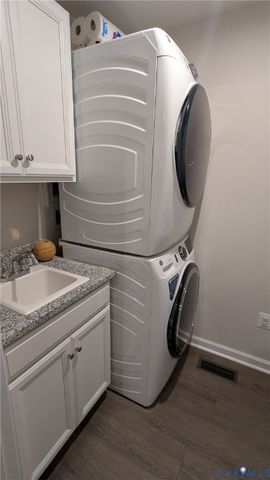 7947 Independence Dr, Spotsylvania, VA 22553