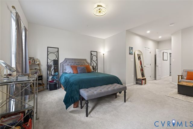7947 Independence Dr, Spotsylvania, VA 22553