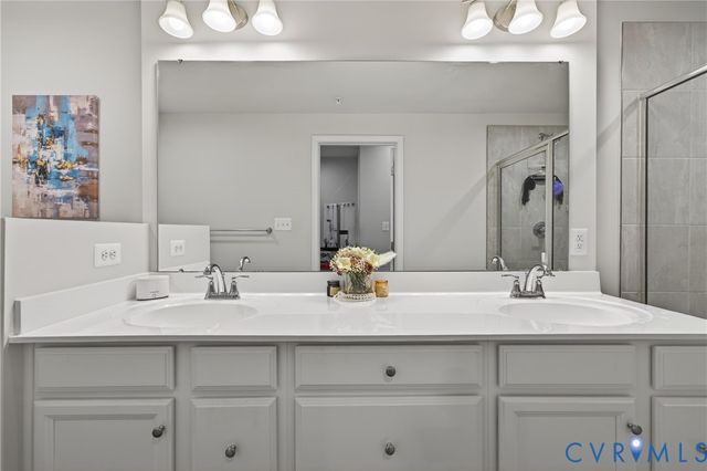 7947 Independence Dr, Spotsylvania, VA 22553
