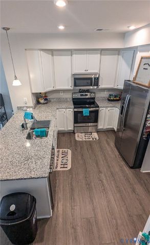 7947 Independence Dr, Spotsylvania, VA 22553