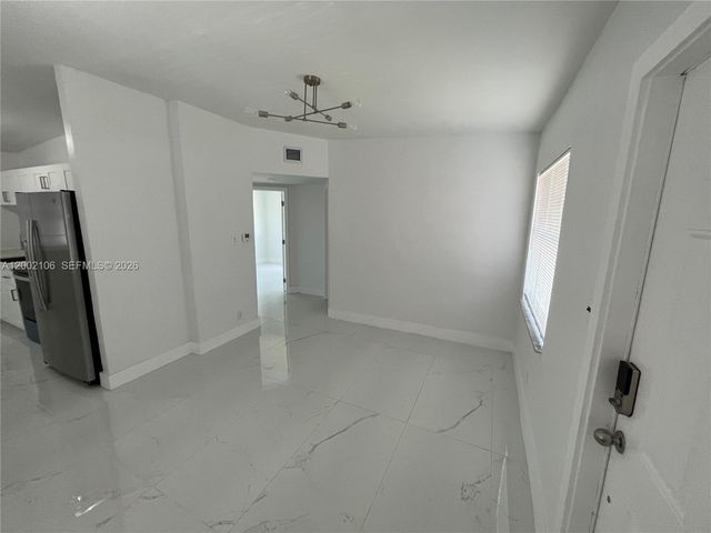 2726 NW 4th Ct, Pompano Beach, FL 33069