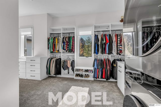 22754 Sanctuary Ridge Drive, Elkhorn, NE 68022