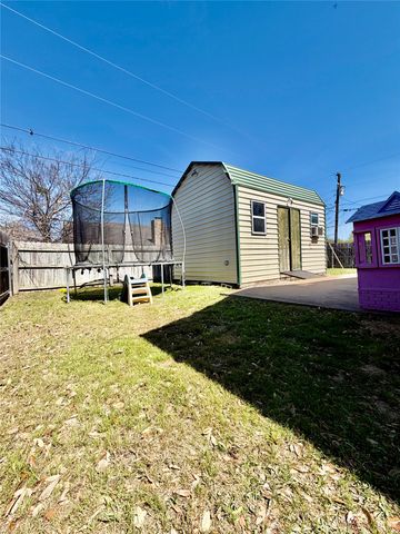 1012 Lincoln Drive, Sulphur Springs, TX 75482