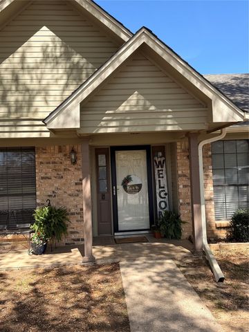 1012 Lincoln Drive, Sulphur Springs, TX 75482