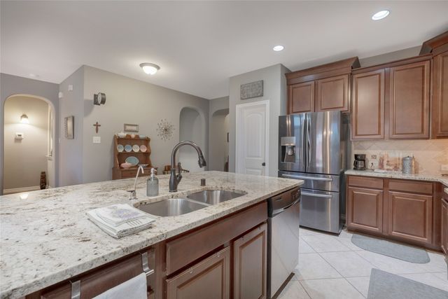 8629 Tribute Lane, Fort Worth, TX 76131