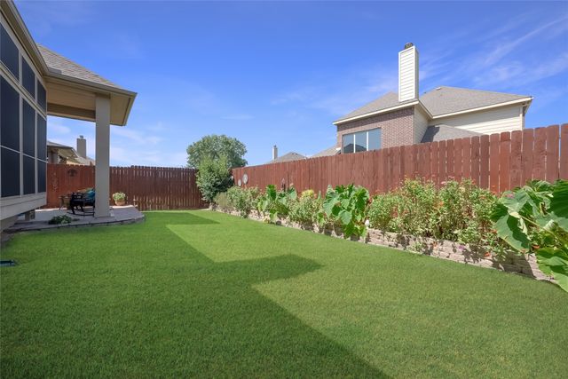 8629 Tribute Lane, Fort Worth, TX 76131