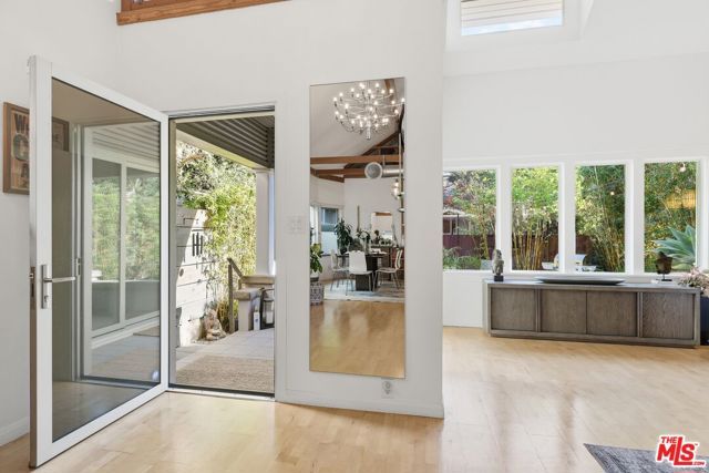 43 Dudley Avenue, Venice (los Angeles), CA 90291