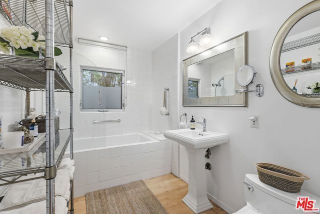 43 Dudley Avenue, Venice (los Angeles), CA 90291