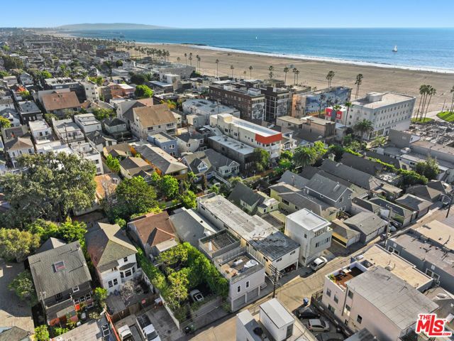 43 Dudley Avenue, Venice (los Angeles), CA 90291