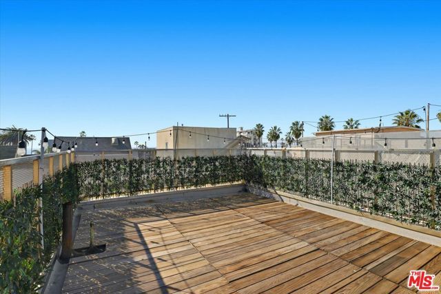 43 Dudley Avenue, Venice (los Angeles), CA 90291