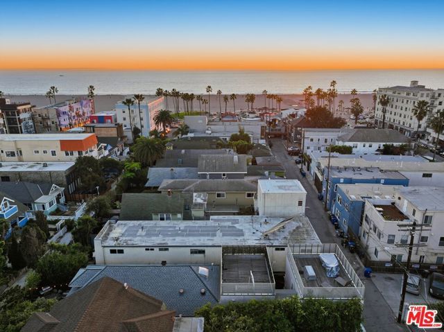 43 Dudley Avenue, Venice (los Angeles), CA 90291