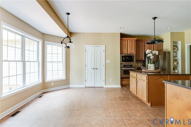 8912 First Branch Ln, Chesterfield, VA 23838
