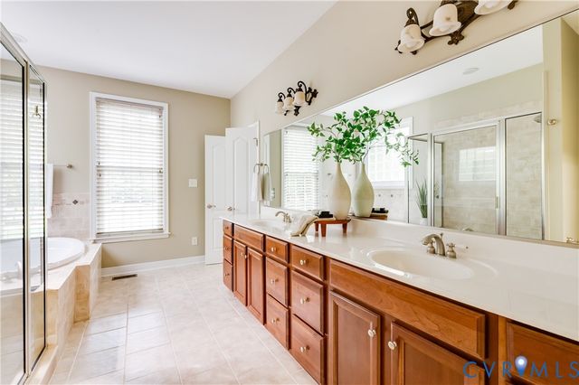 8912 First Branch Ln, Chesterfield, VA 23838