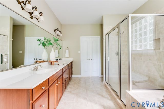 8912 First Branch Ln, Chesterfield, VA 23838