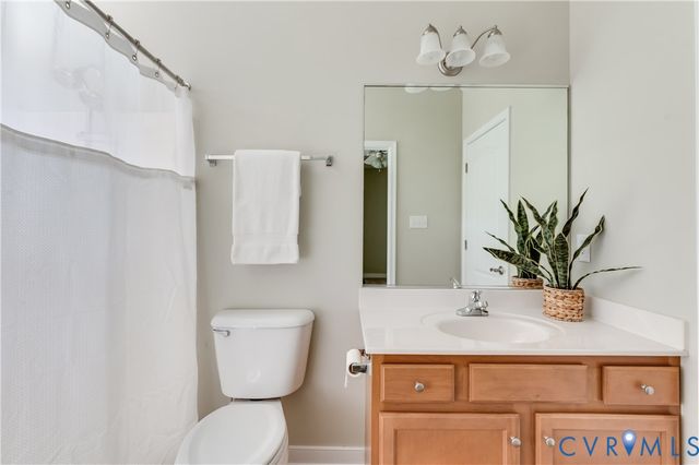 8912 First Branch Ln, Chesterfield, VA 23838