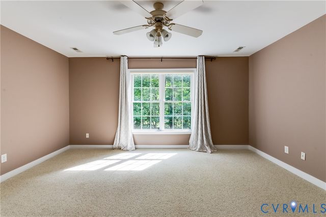8912 First Branch Ln, Chesterfield, VA 23838