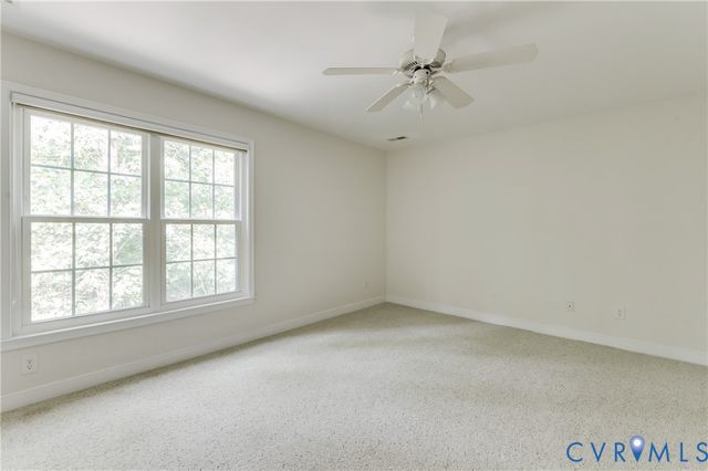 8912 First Branch Ln, Chesterfield, VA 23838