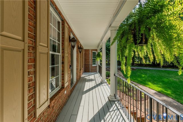 8912 First Branch Ln, Chesterfield, VA 23838