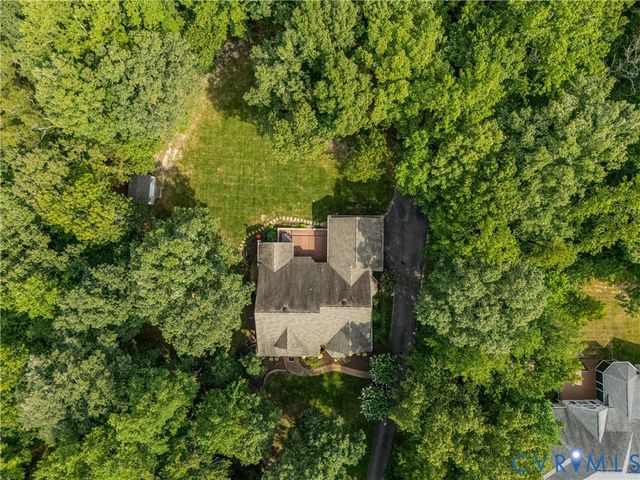 8912 First Branch Ln, Chesterfield, VA 23838