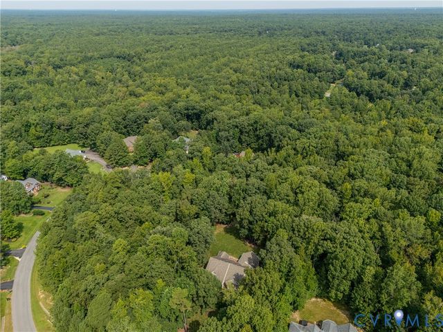 8912 First Branch Ln, Chesterfield, VA 23838