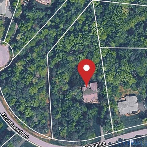 8912 First Branch Ln, Chesterfield, VA 23838