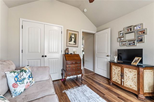 3905 SW Ridgepointe Avenue, Bentonville, AR 72712