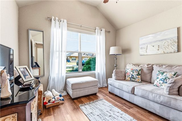 3905 SW Ridgepointe Avenue, Bentonville, AR 72712