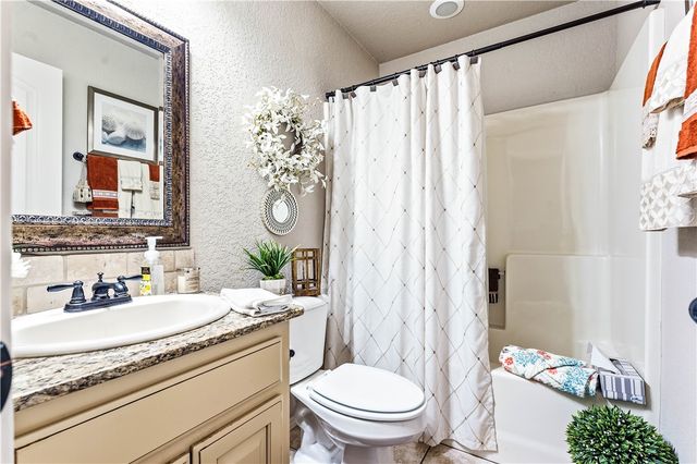 3905 SW Ridgepointe Avenue, Bentonville, AR 72712