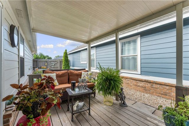 3905 SW Ridgepointe Avenue, Bentonville, AR 72712