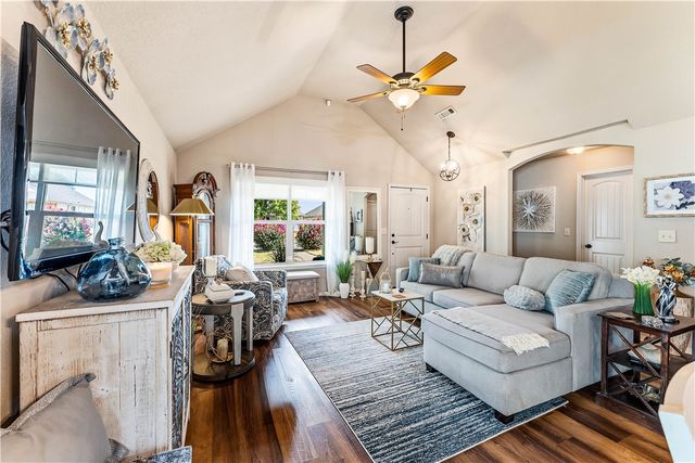 3905 SW Ridgepointe Avenue, Bentonville, AR 72712
