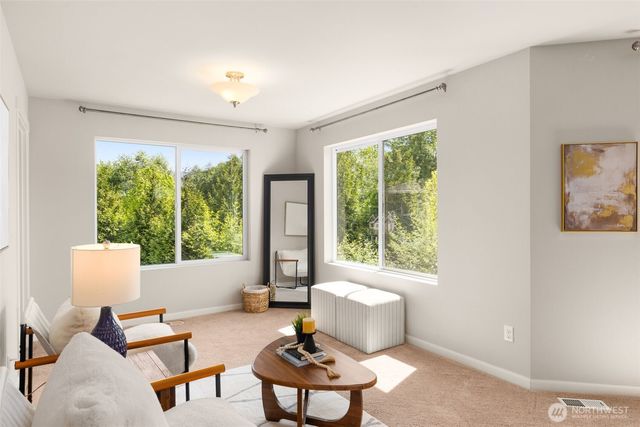 932 Clearwater Court, Mount Vernon, WA 98273
