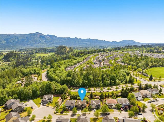 932 Clearwater Court, Mount Vernon, WA 98273